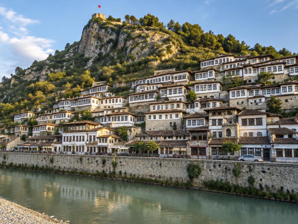 Berat, la ciudad de las 1001 ventanas